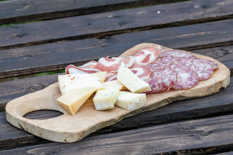 Tagliere di Salumi Nostrani a Malcesine Ristorante Le Dase